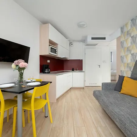 Funkcjonalny Praca Zdalna W Doskonalej Lokalizacji Wroclawia By Renters * Breslavia