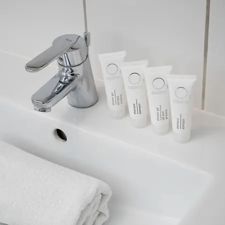 Funkcjonalny Praca Zdalna W Doskonalej Lokalizacji Wroclawia By Renters