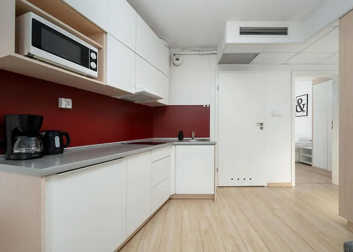Funkcjonalny Praca Zdalna W Doskonalej Lokalizacji Wroclawia By Renters Apartamento Breslavia
