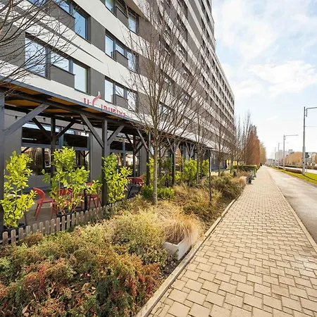 Funkcjonalny Praca Zdalna W Doskonalej Lokalizacji Wroclawia By Renters Lägenhet Wrocław